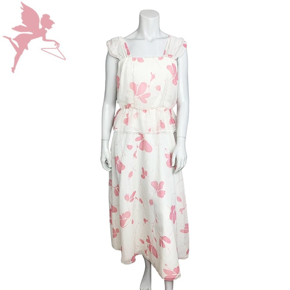 VINTAGE  1970s Fairycore Peplum Waist Floral Print Dress